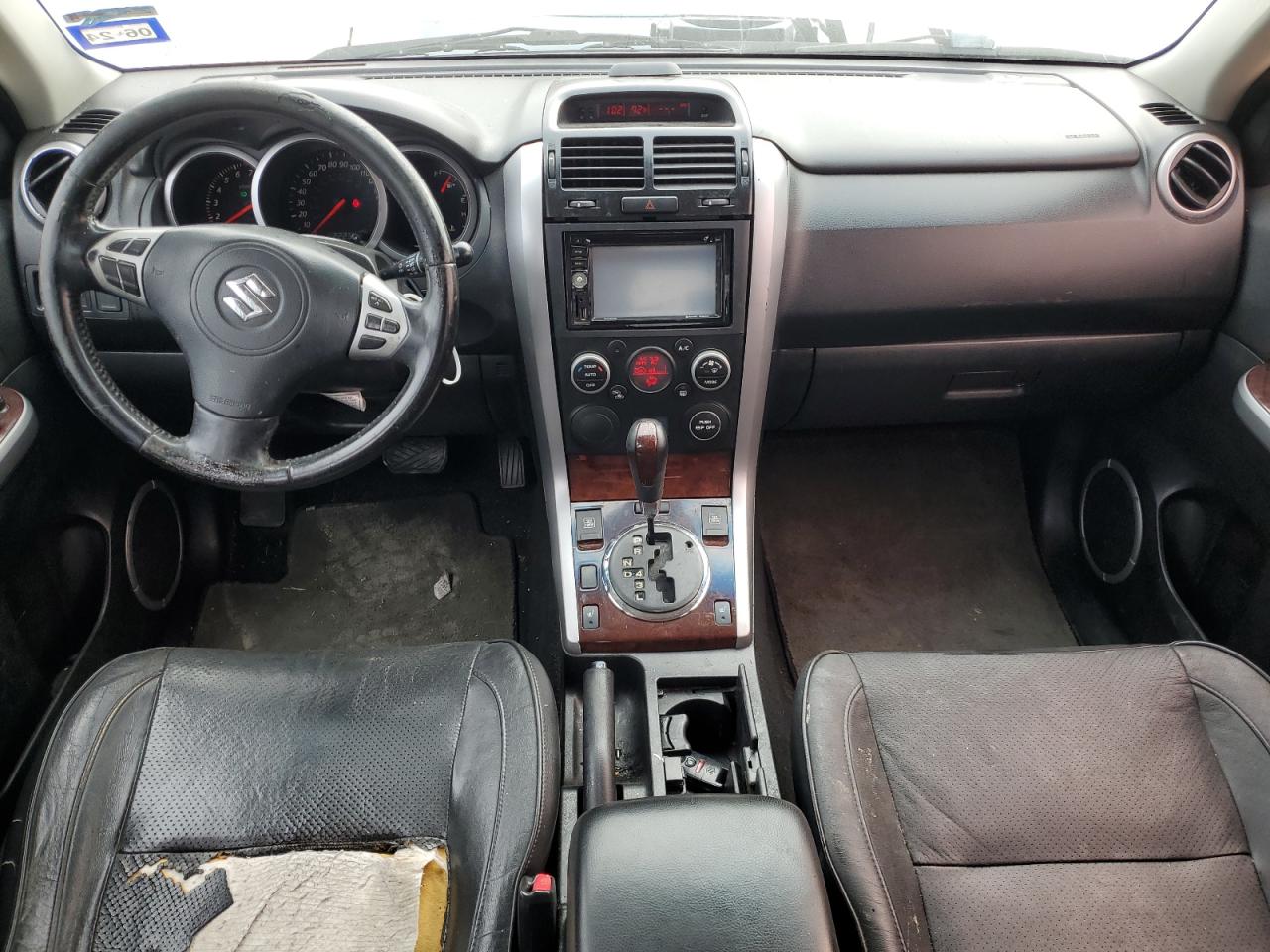 JS3TE947984101473 2008 Suzuki Grand Vitara Luxury