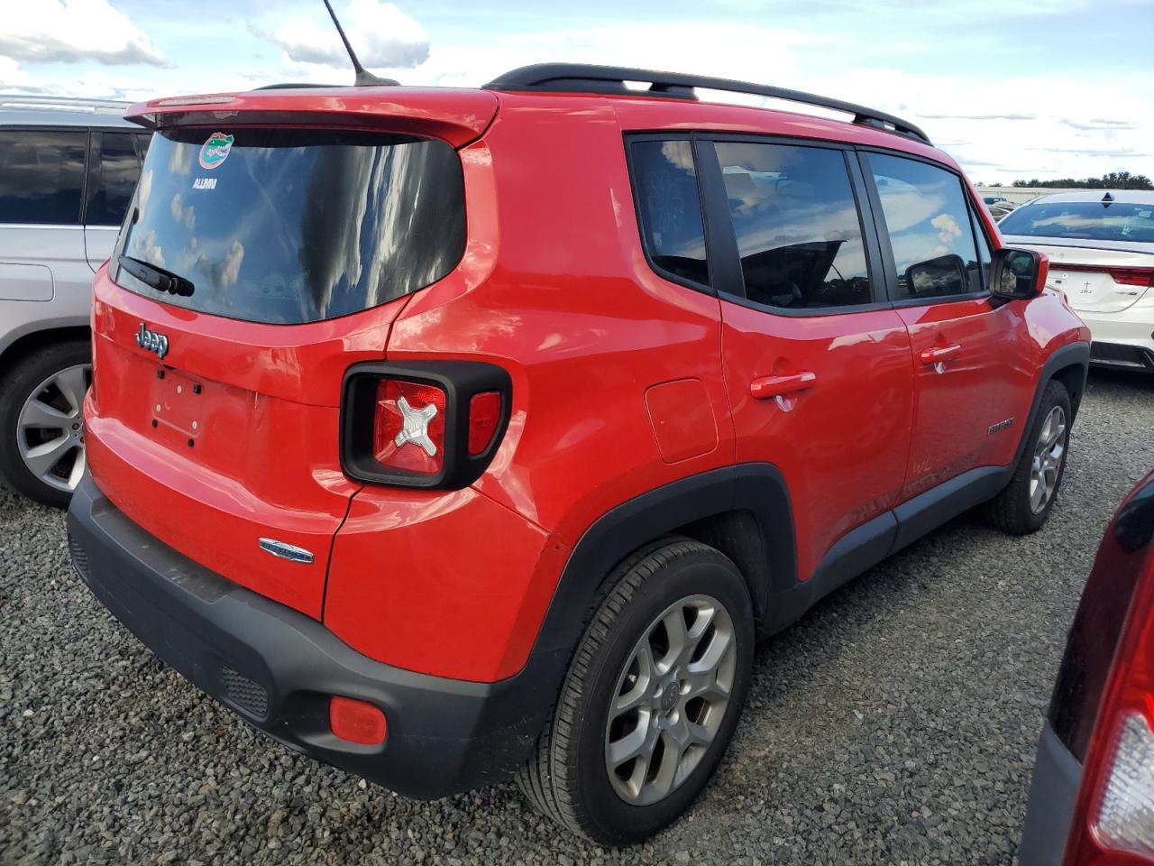 2016 Jeep Renegade - Image 3