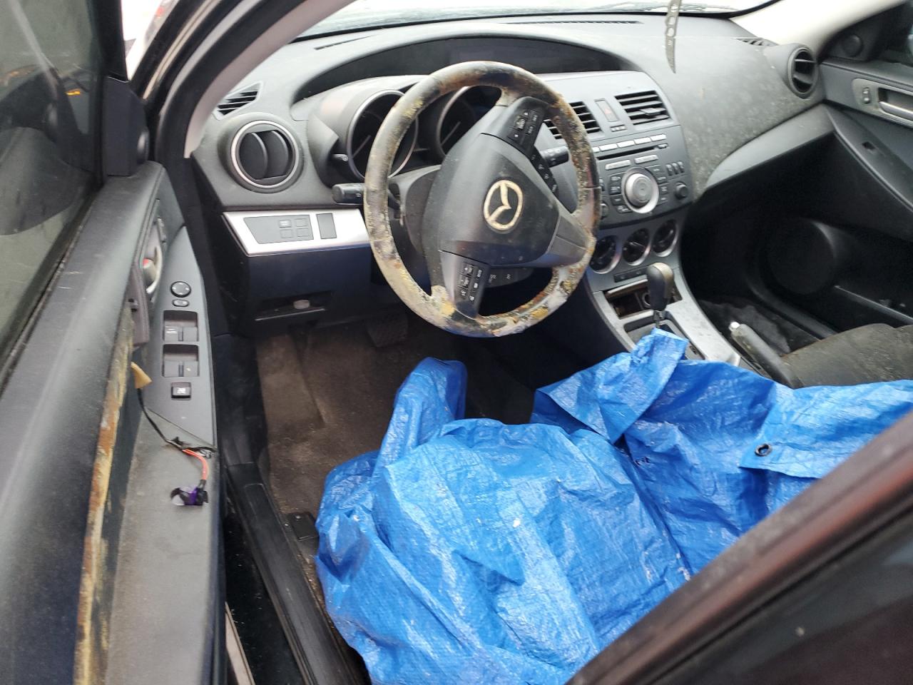 2010 Mazda 3 S VIN: JM1BL1H56A1333840 Lot: 77255574