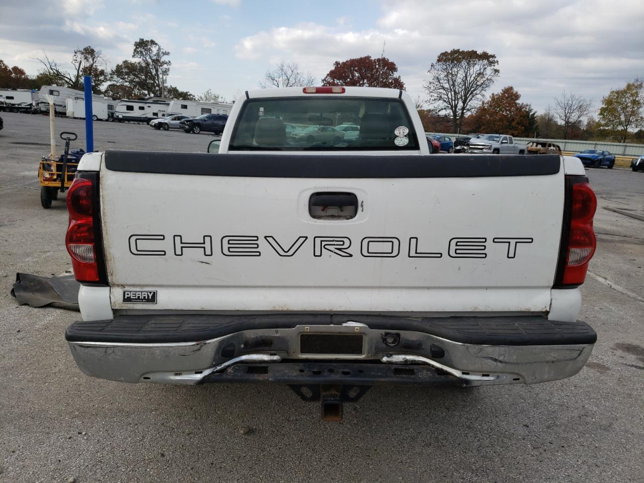 2005 Chevrolet Silverado C1500 VIN: 1GCEC14X05Z225225 Lot: 77517404