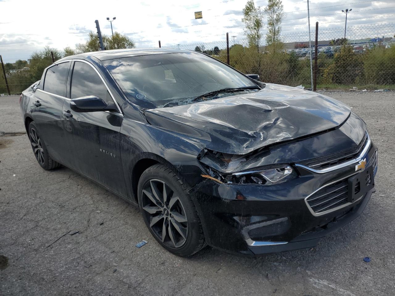 2018 Chevrolet Malibu - Image 4