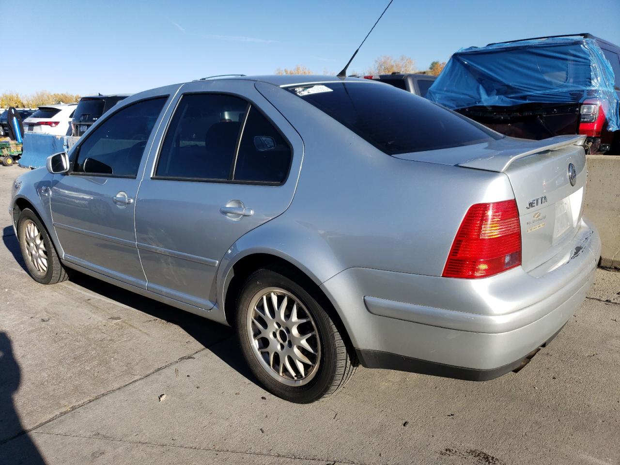 2003 Volkswagen Jetta - Image 2