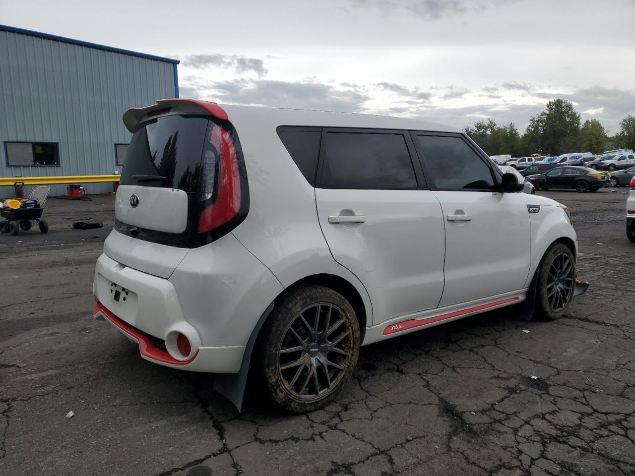 VIN KNDJP3A53E7073311 2014 KIA SOUL no.3