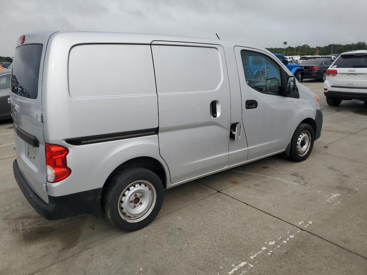 VIN 3N6CM0KN8FK704634 2015 NISSAN NV no.3