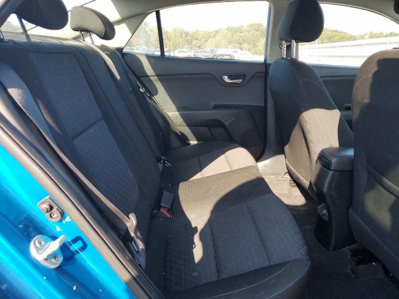 2023 Kia Rio - Image 11