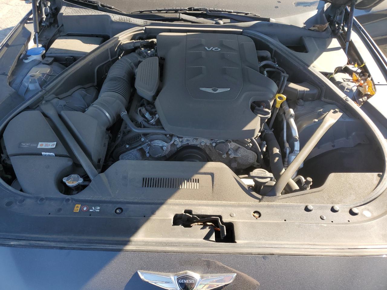 2018 Genesis G80 - Image 11
