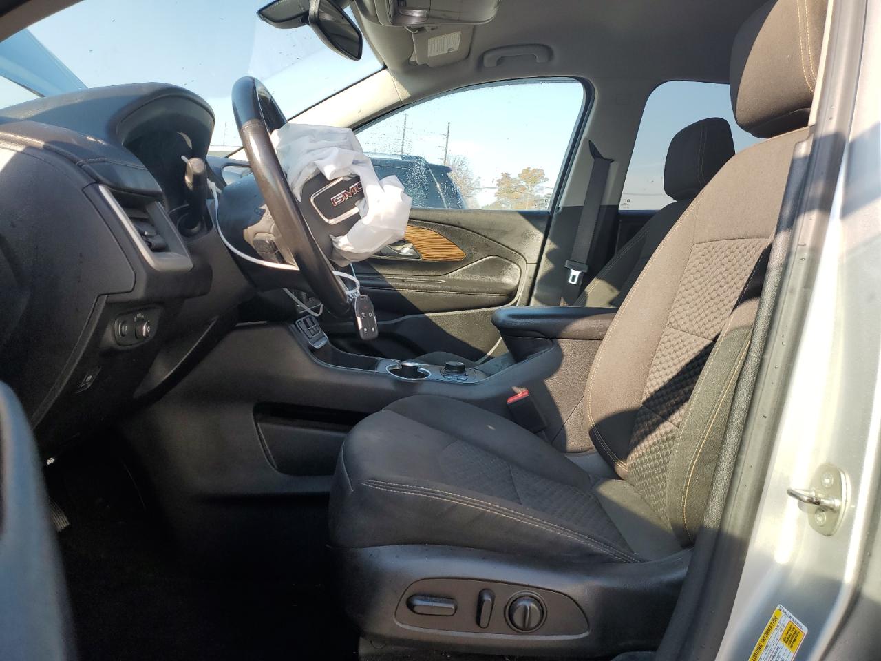 2018 GMC Terrain - Image 7