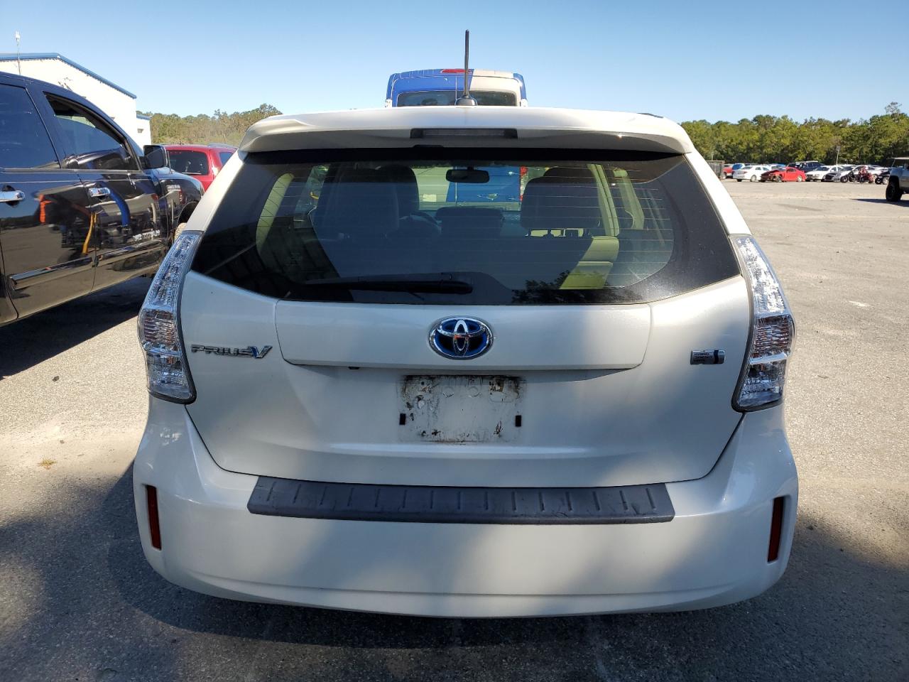 JTDZN3EU0D3191672 2013 Toyota Prius V