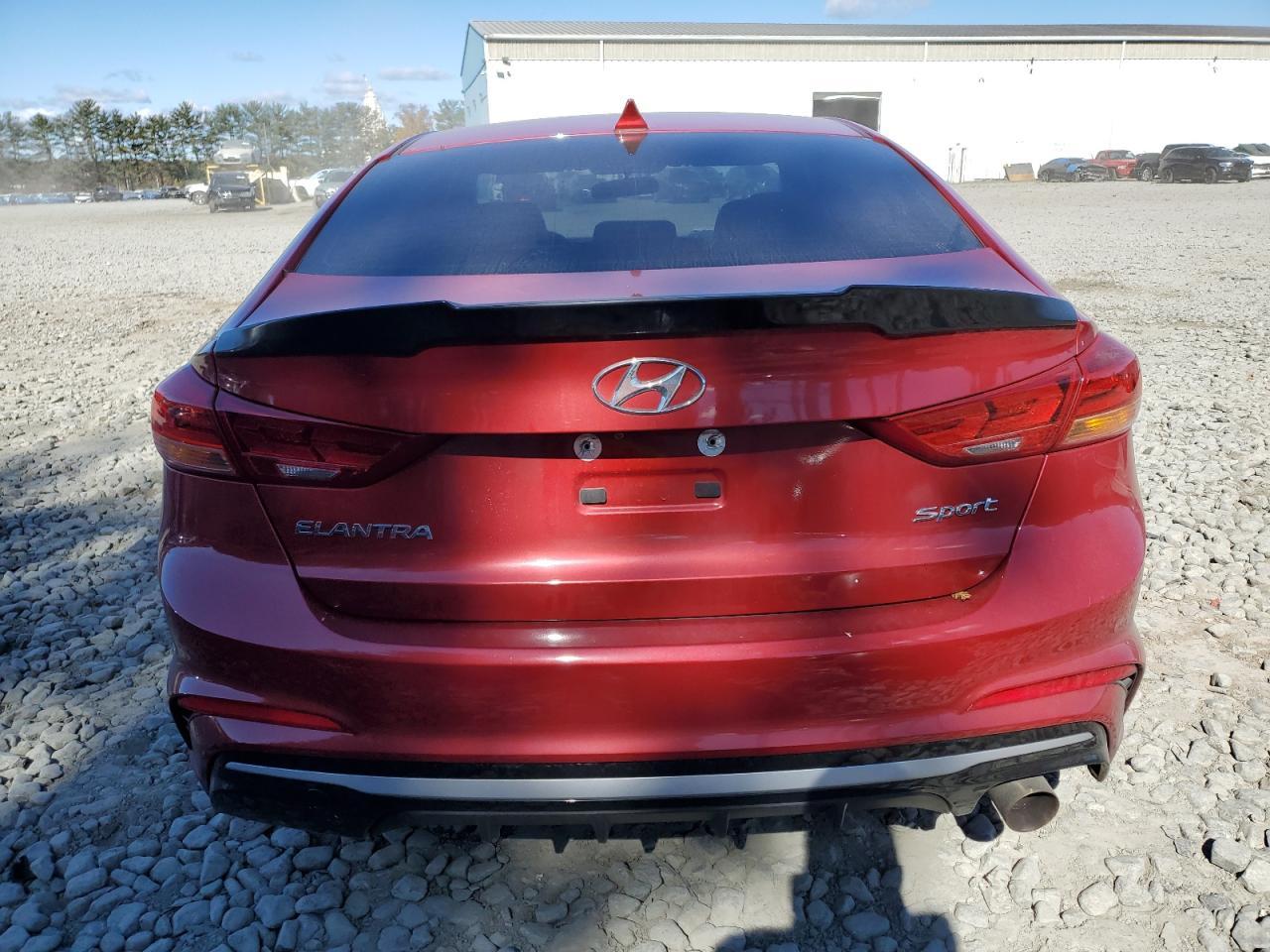 2017 Hyundai Elantra - Image 6