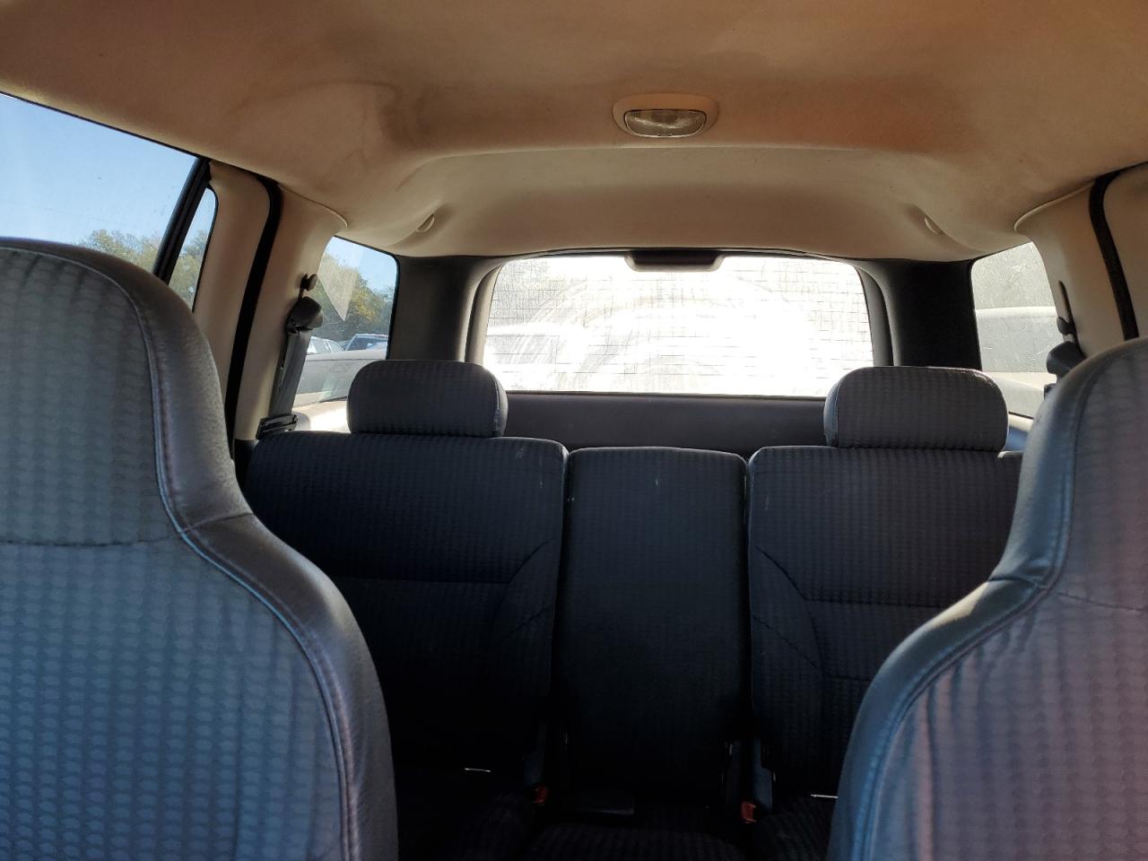 2003 Dodge Durango Sport VIN: 1D4HR38N03F563600 Lot: 57849305