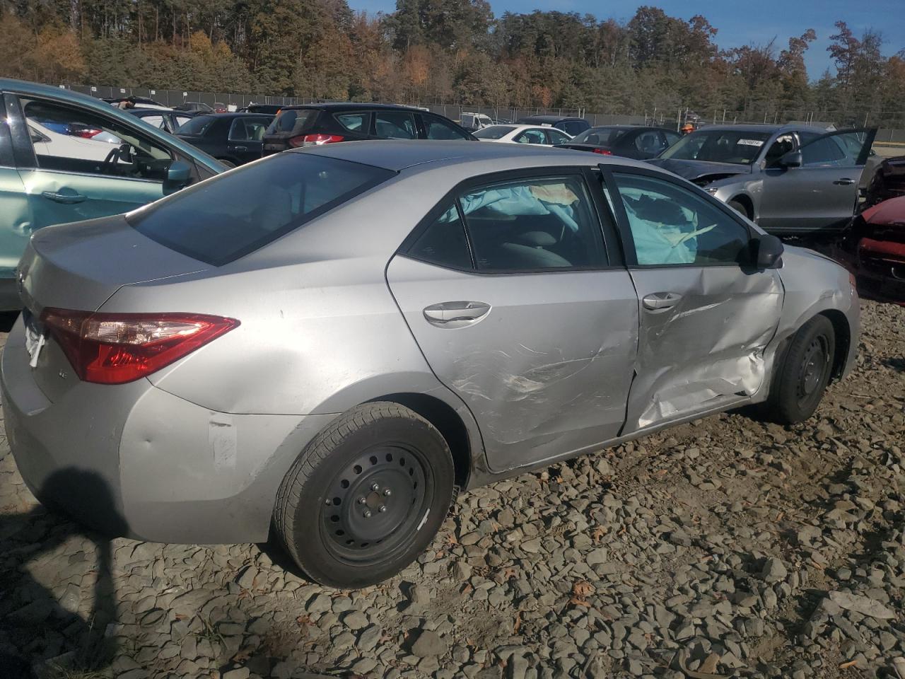 2018 Toyota Corolla L VIN: 5YFBURHE2JP800050 Lot: 78409744