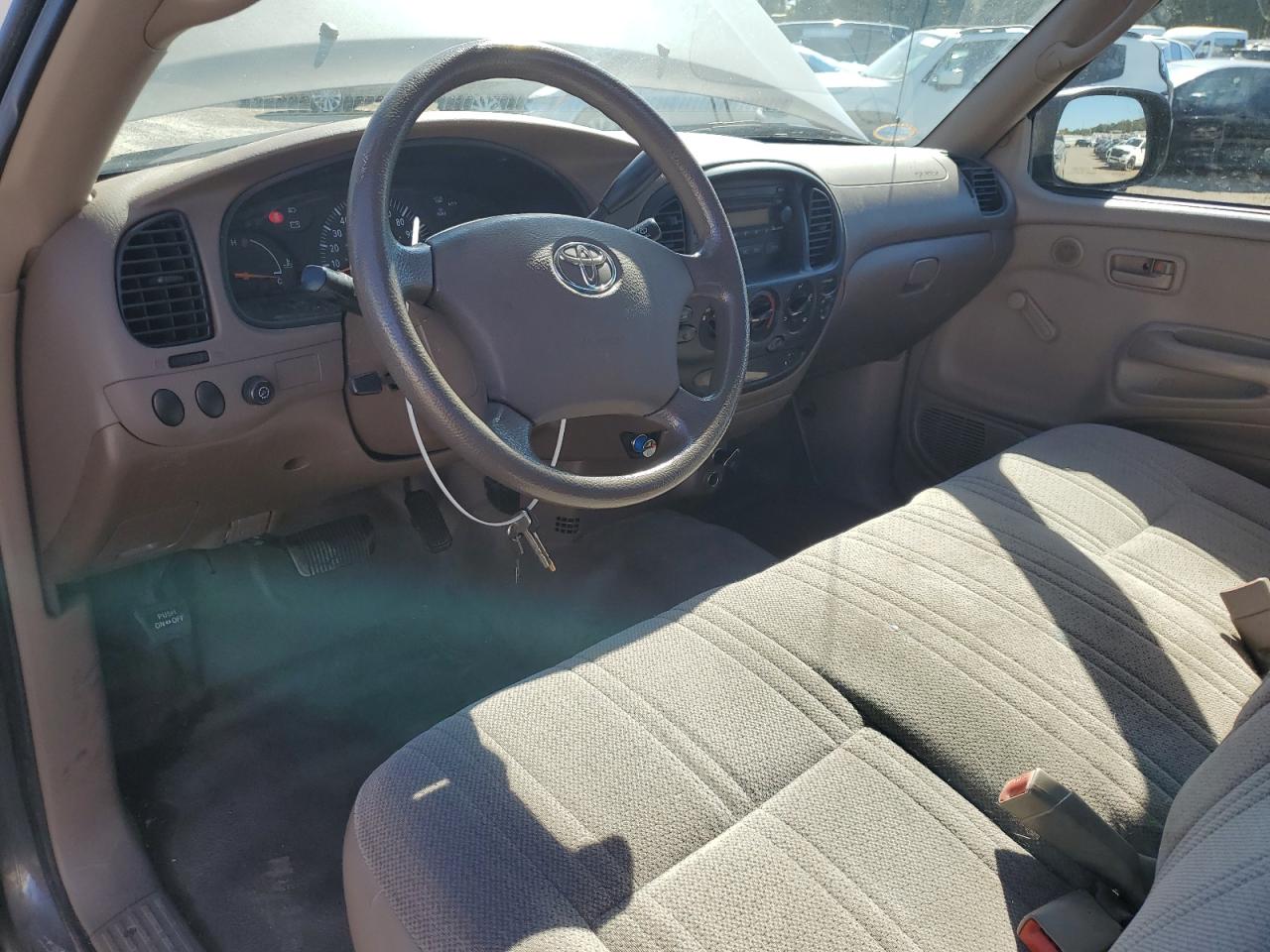 5TBJN32114S447154 2004 Toyota Tundra