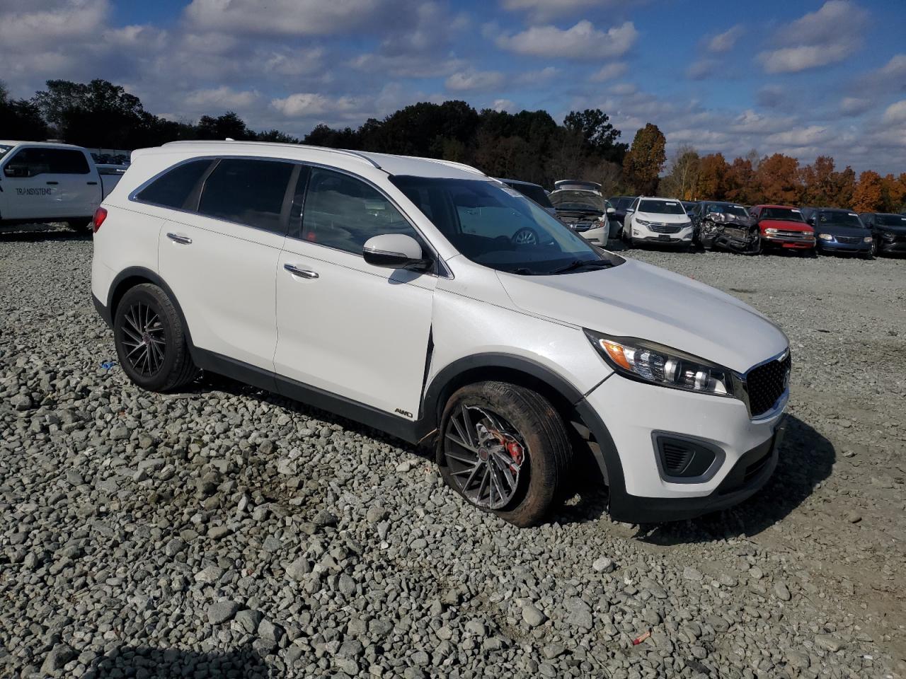 2016 Kia Sorento - Image 4
