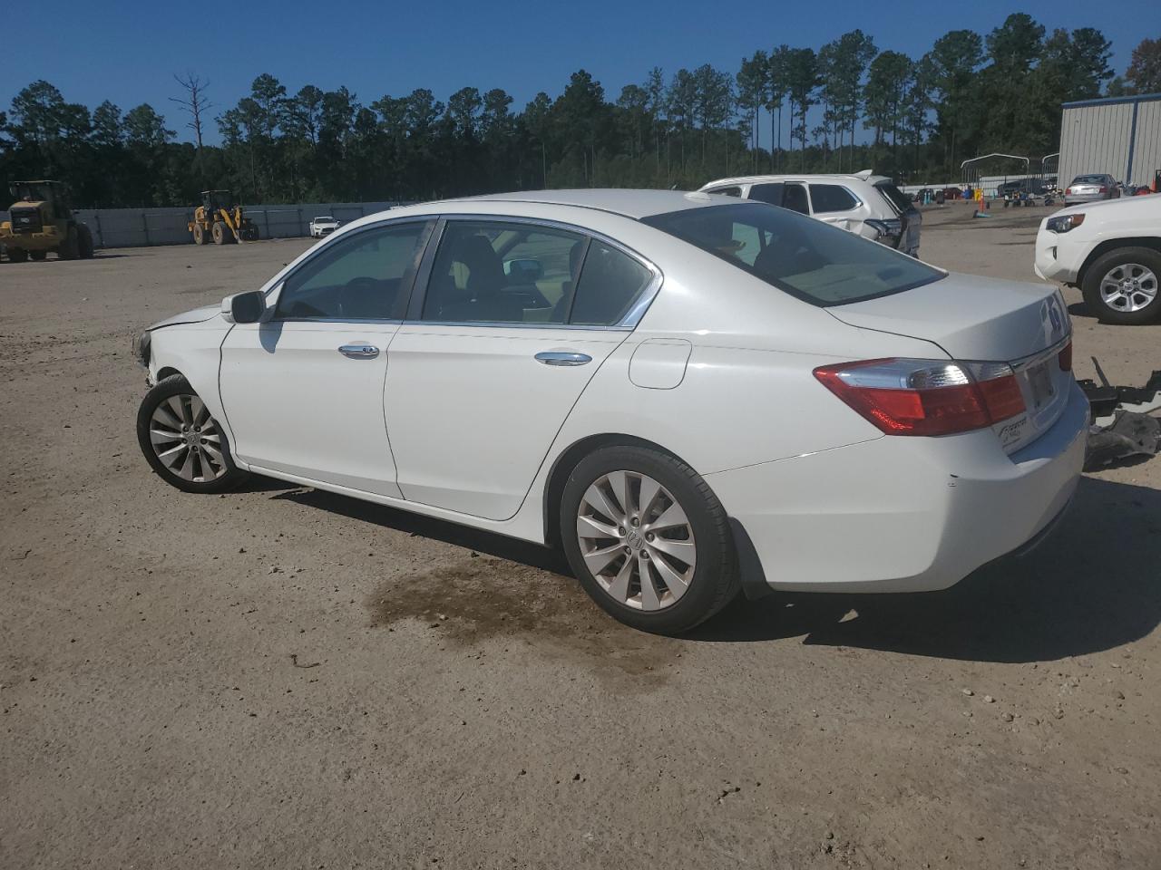 1HGCR2F80FA151551 2015 HONDA ACCORD - Image 2