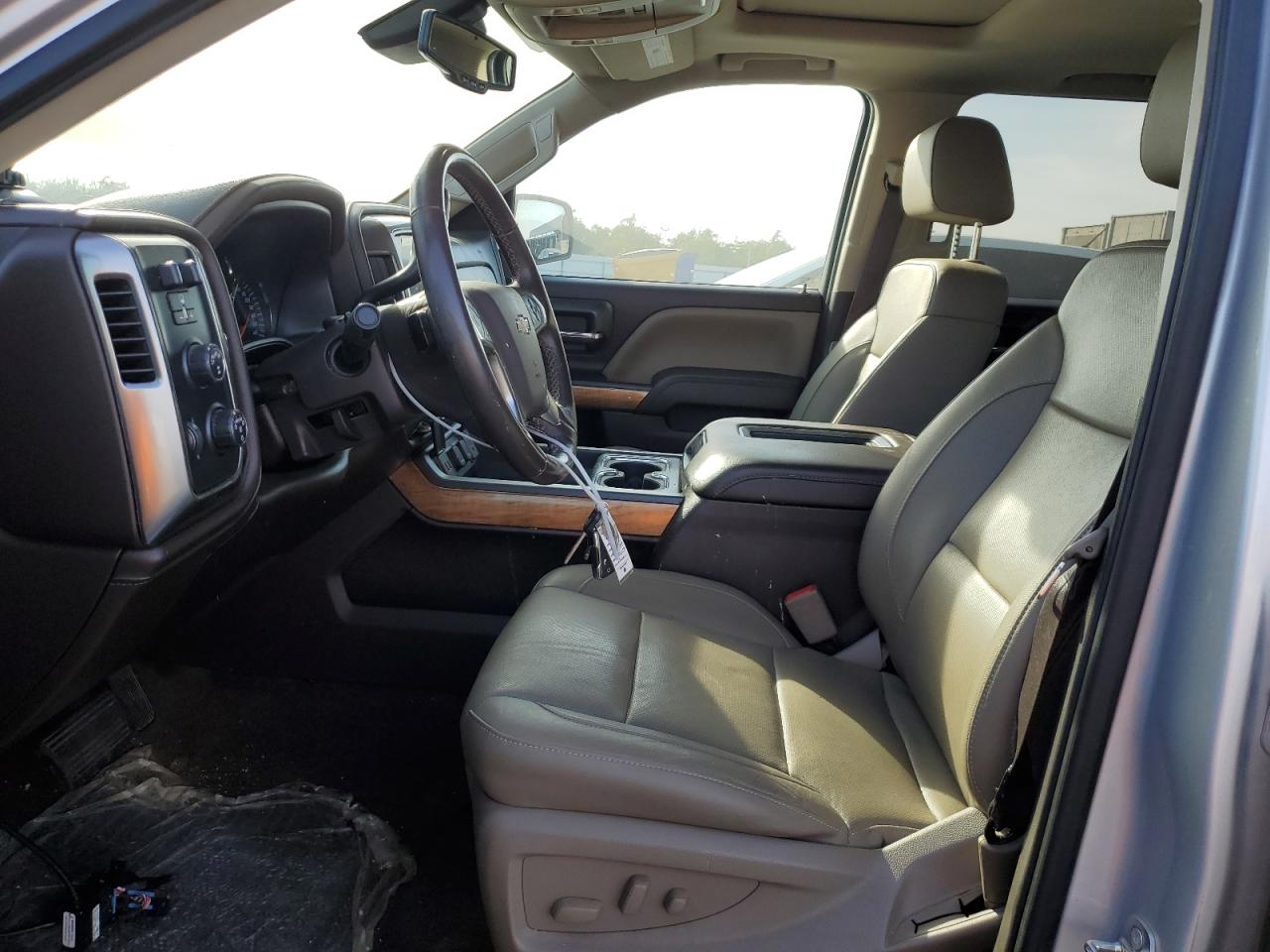 2018 Chevrolet Silverado - Image 7
