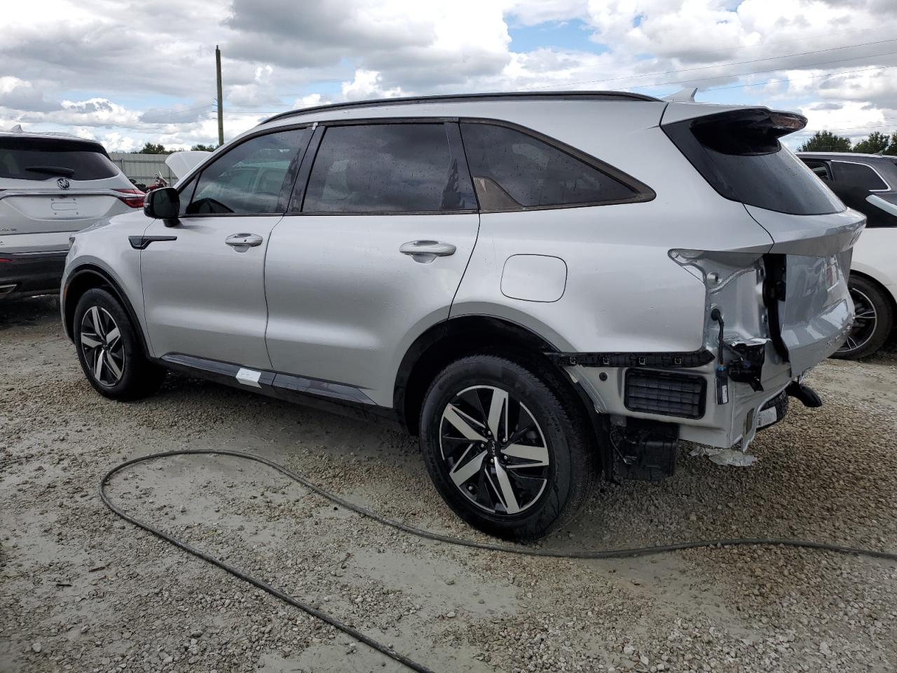 2022 Kia Sorento - Image 2