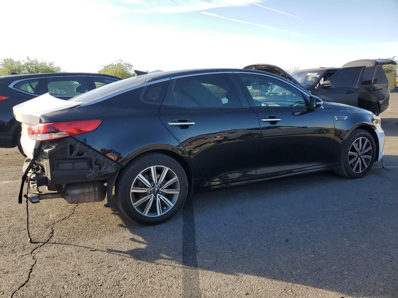 2019 Kia Optima - Image 3