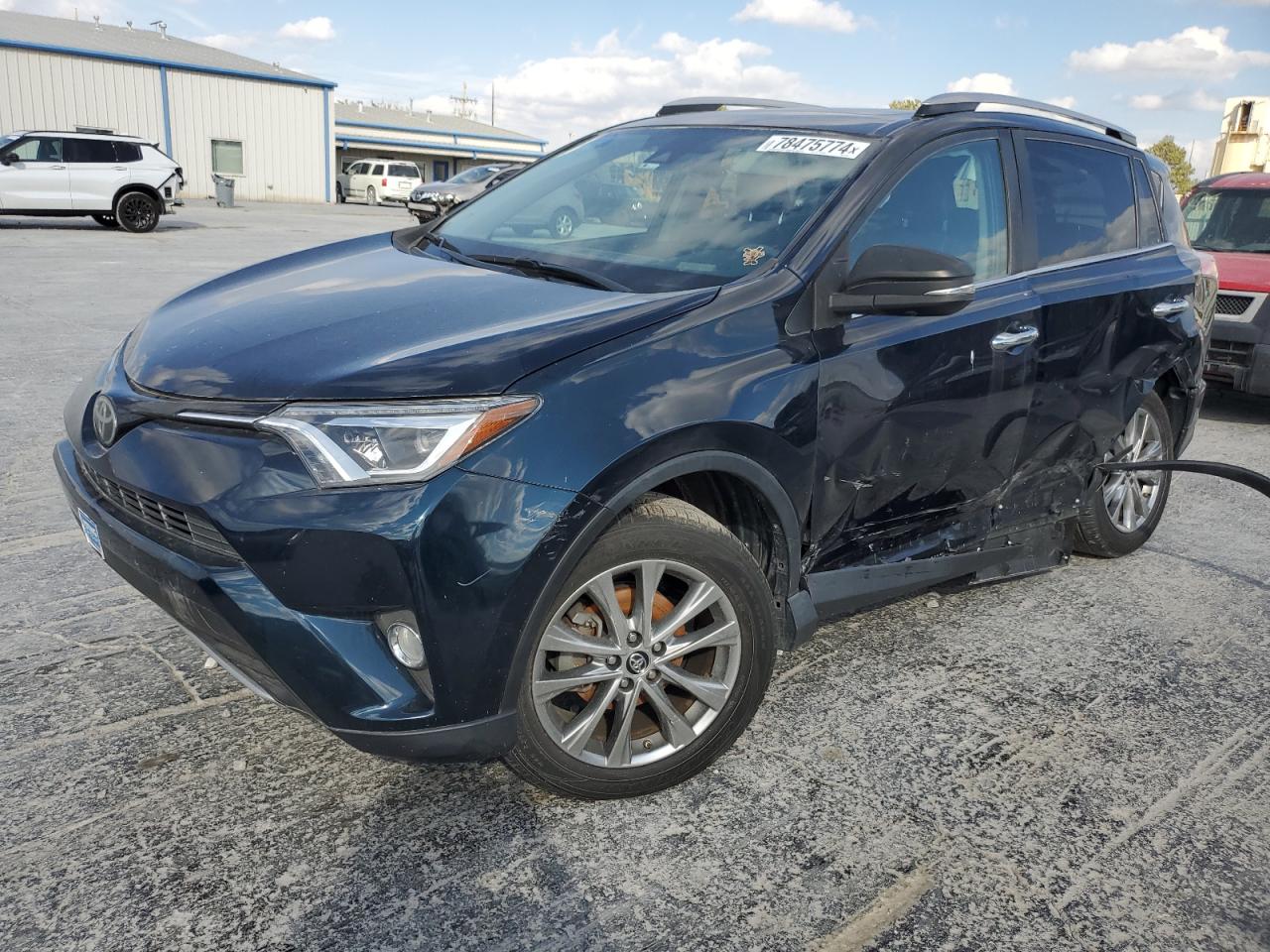 VIN 2T3DFREV6HW626961 2017 TOYOTA RAV4 no.1