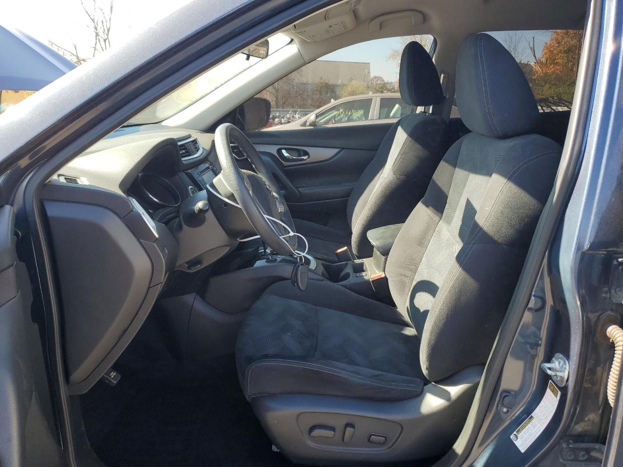 2016 Nissan Rogue - Image 7