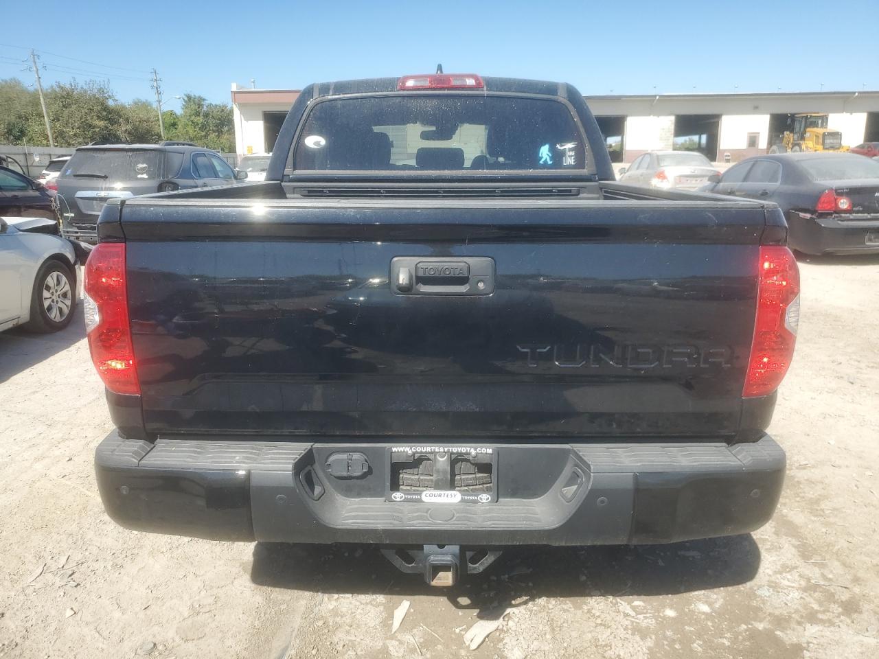 5TFEY5F11MX279824 2021 Toyota Tundra Crewmax Sr5