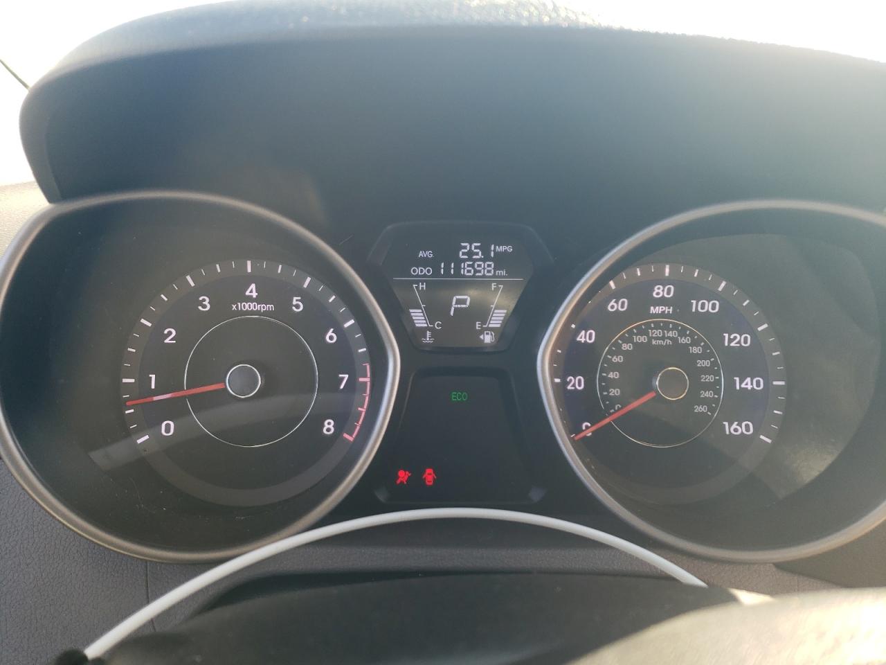 2013 Hyundai Elantra - Image 9