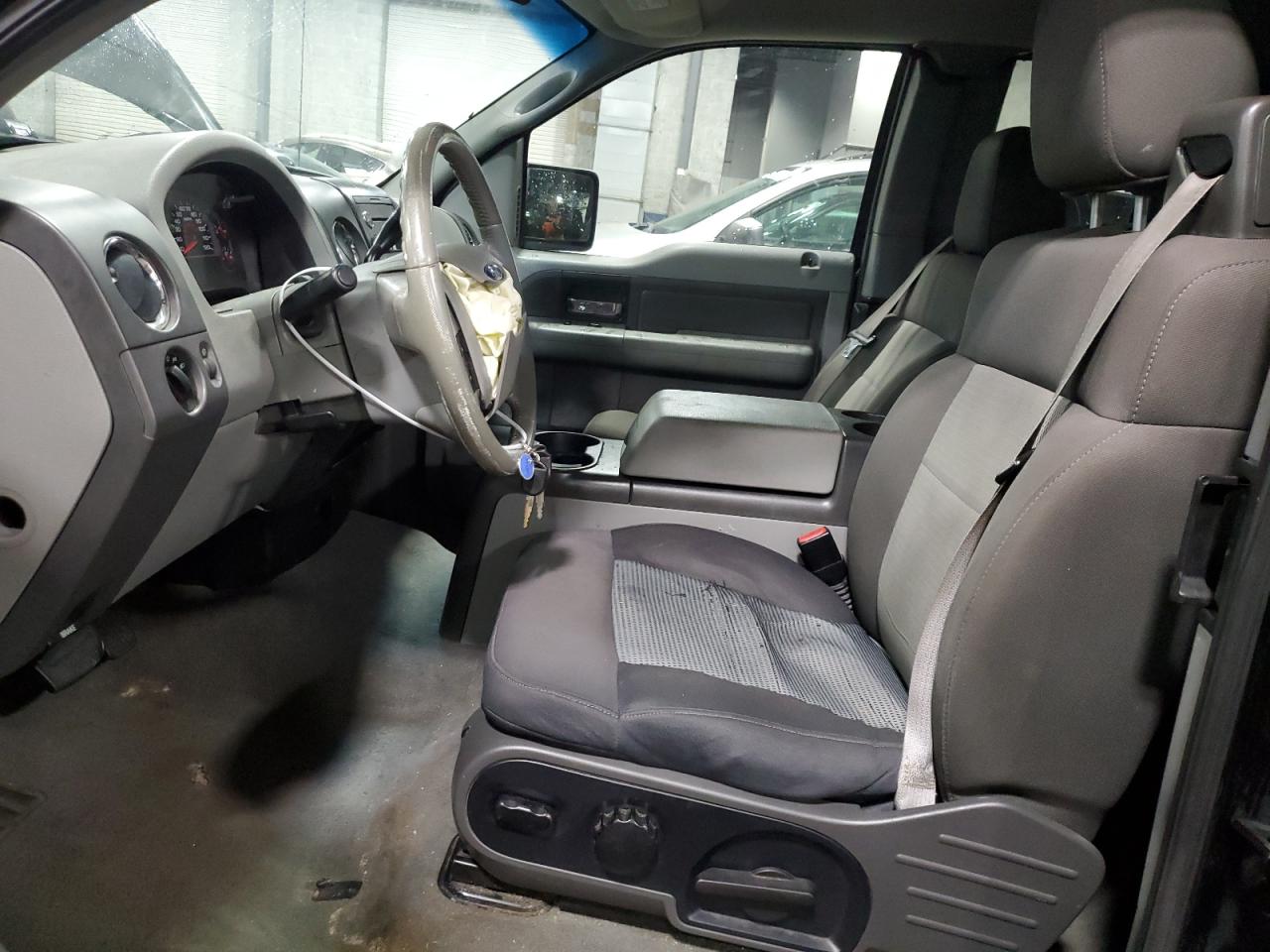 2008 Ford F-150 - Image 7