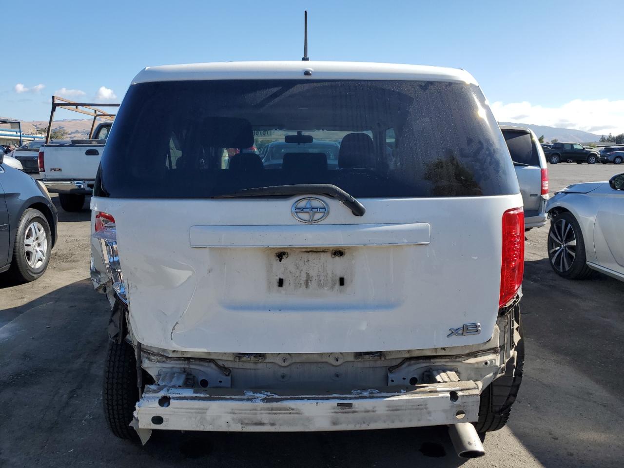 2008 Toyota Scion Xb VIN: JTLKE50E681045330 Lot: 76766524