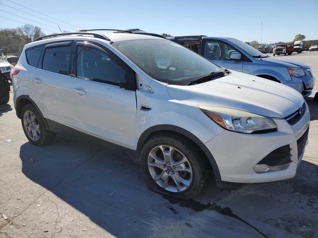 VIN 1FMCU9G91DUB80495 2013 FORD ESCAPE no.4