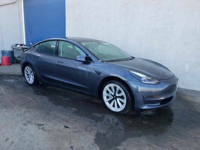  TESLA MODEL 3 2022 Сірий