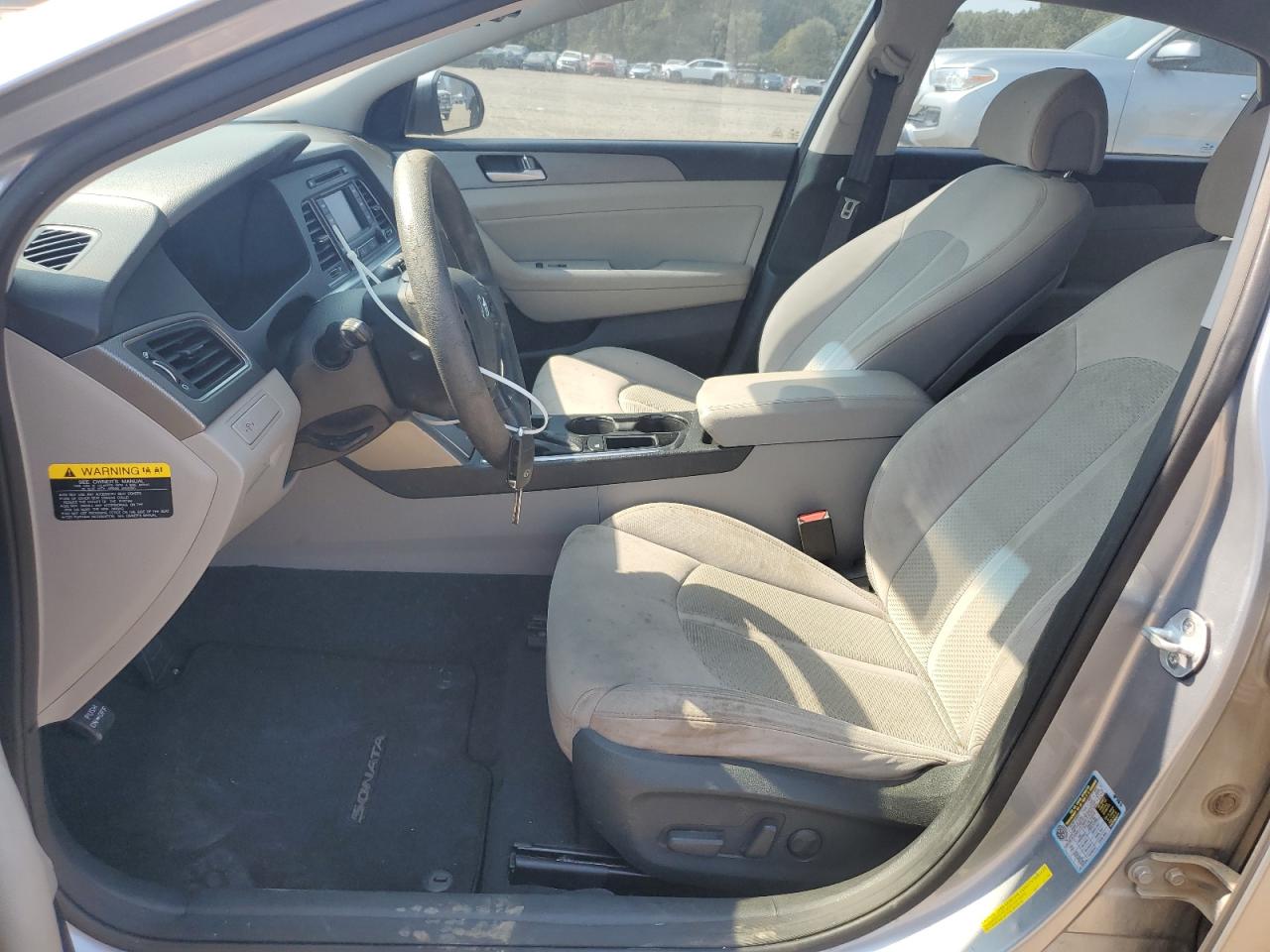 2015 Hyundai Sonata - Image 7