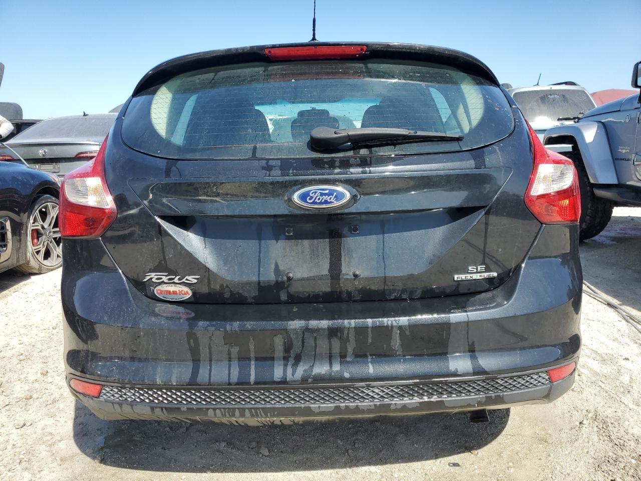 VIN 1FADP3K24EL353690 2014 FORD FOCUS no.6