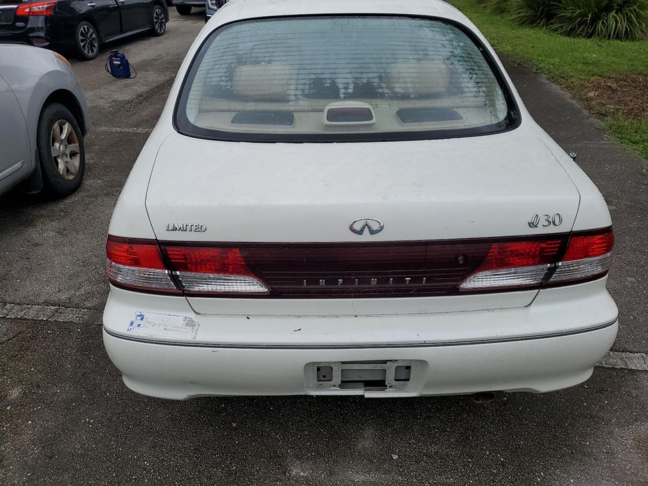 1999 Infiniti I30 VIN: JNKCA21A6XT773933 Lot: 74964964