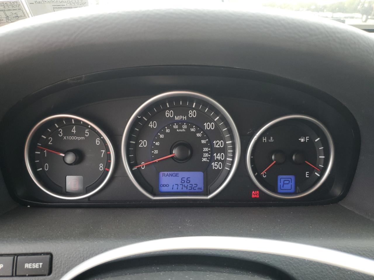 KM8NUDCC3AU135339 2010 Hyundai Veracruz Gls