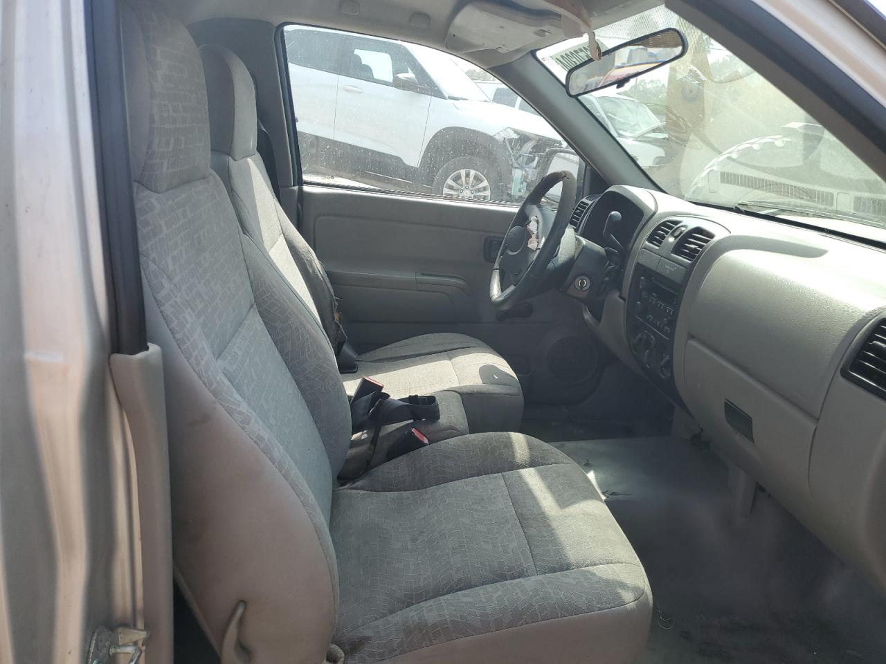 2006 Chevrolet Colorado - Image 10