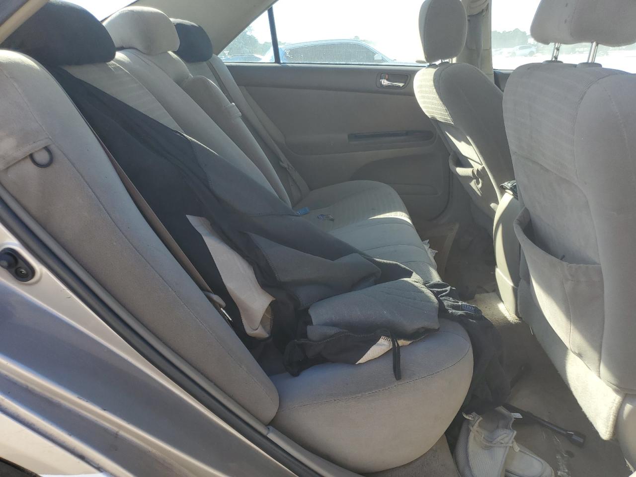 2005 Toyota Camry Le VIN: 4T1BE32K35U088919 Lot: 77560154