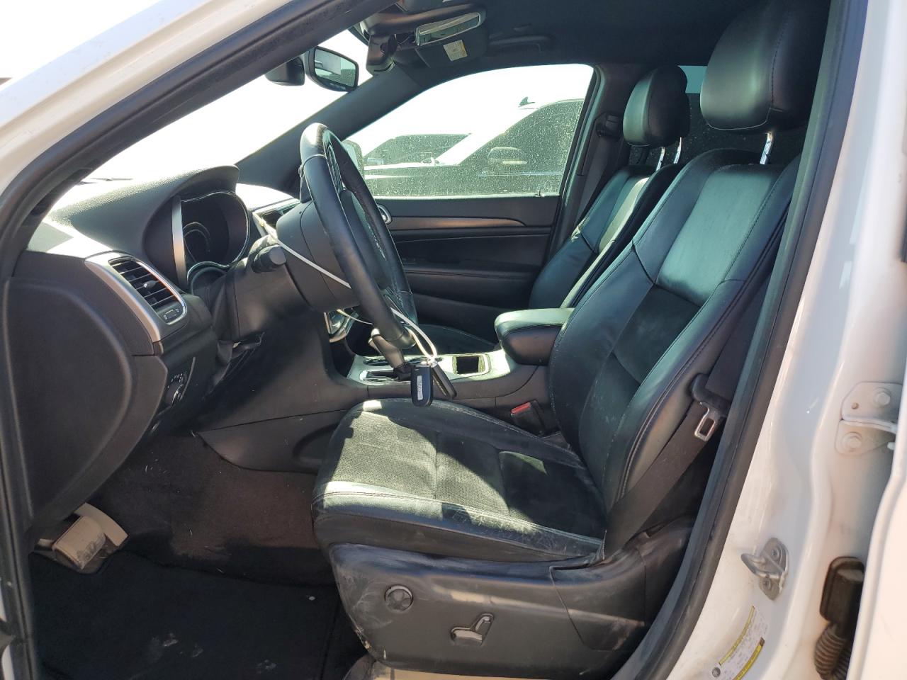 2018 Jeep Grand Cherokee - Image 7