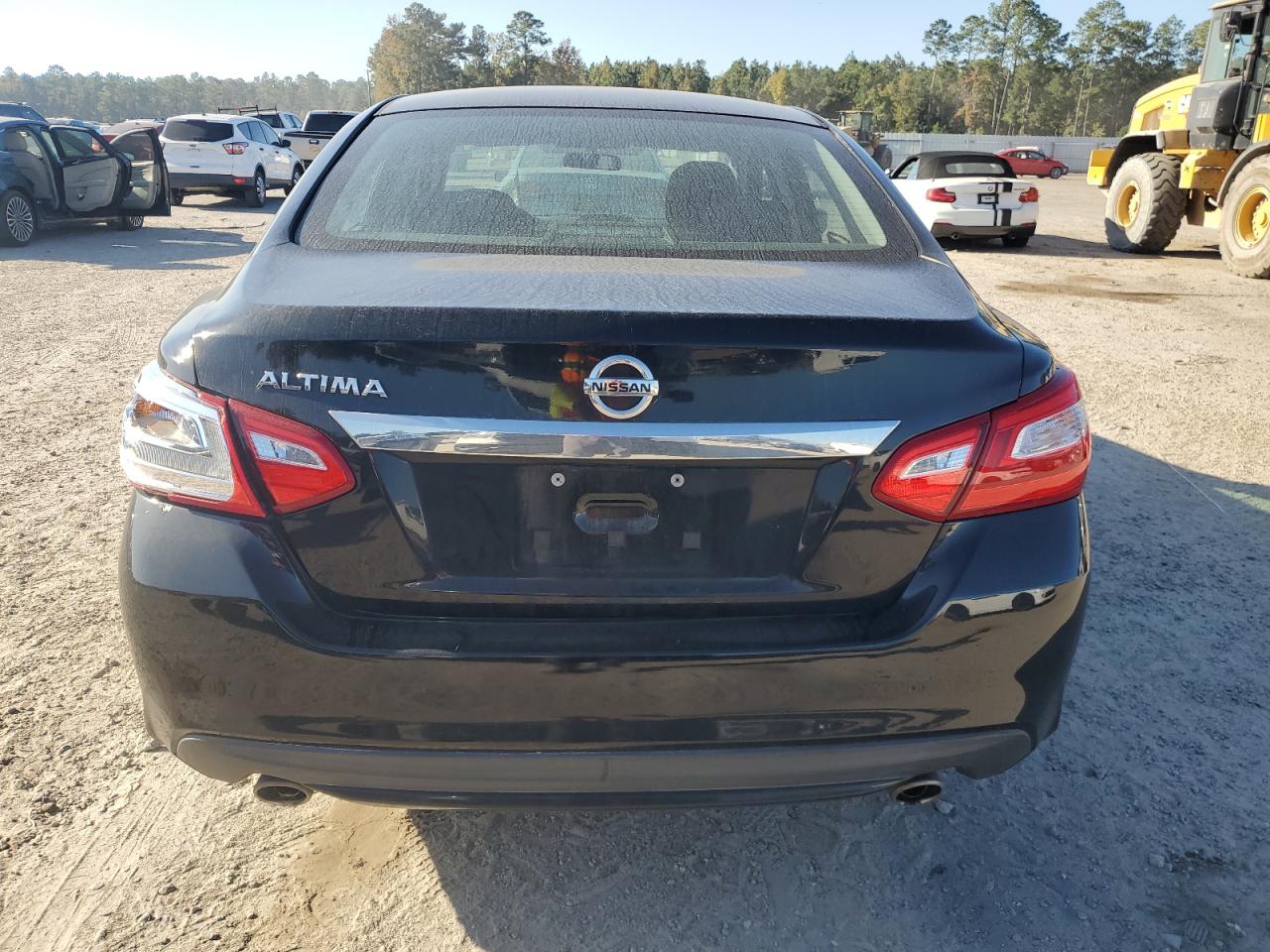 2016 Nissan Altima - Image 6