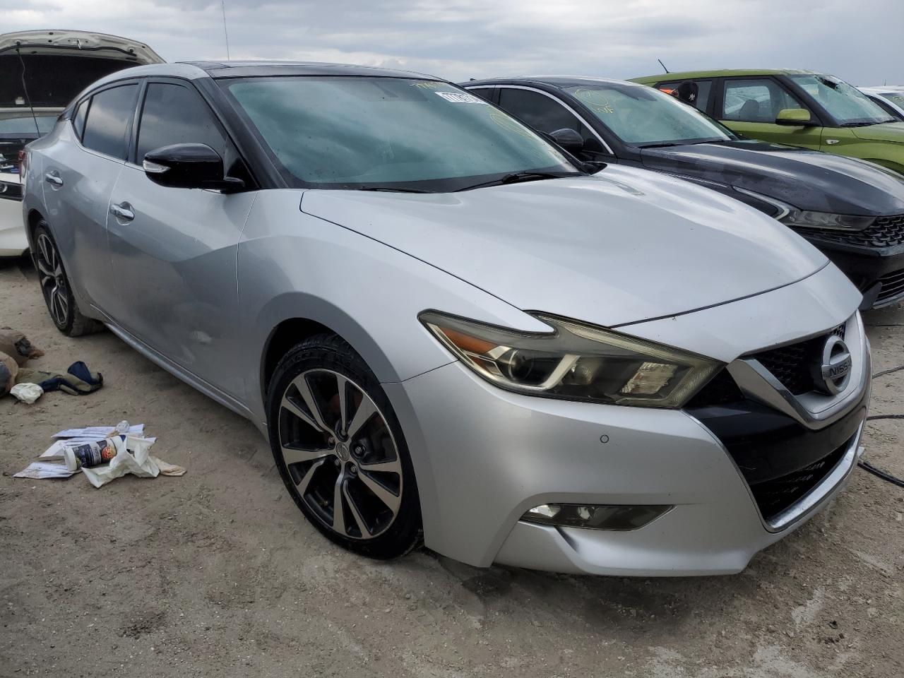 2016 Nissan Maxima - Image 4