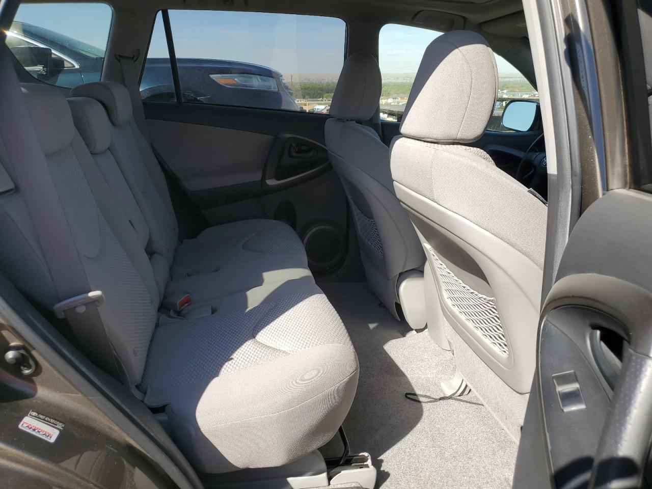 JTMZF4DV3B5035804 2011 Toyota Rav4