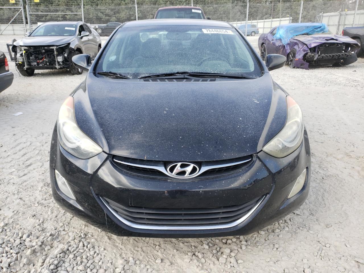 2013 Hyundai Elantra - Image 5