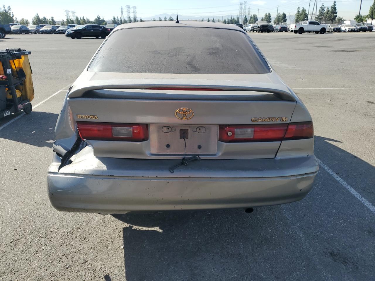 1999 Toyota Camry Ce VIN: 4T1BG22K0XU459333 Lot: 75551784