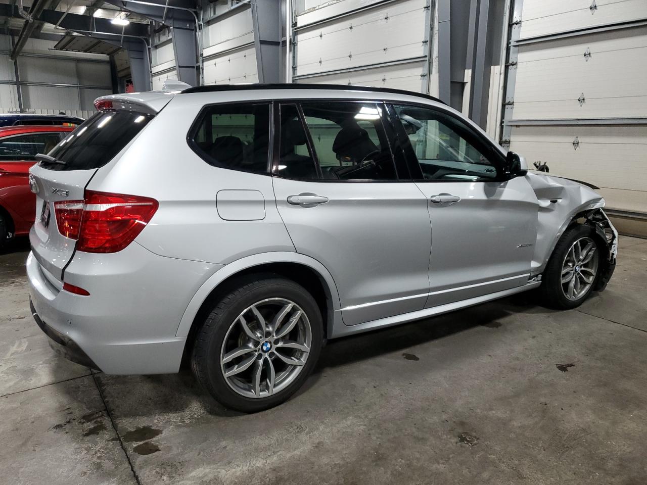 2016 BMW X3 - Image 3
