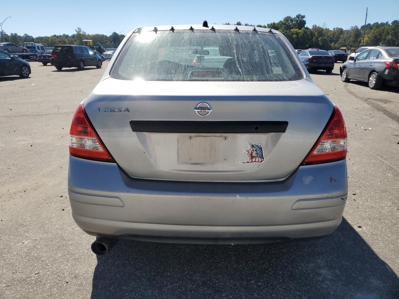 2010 Nissan Versa S VIN: 3N1CC1AP4AL418798 Lot: 76718264