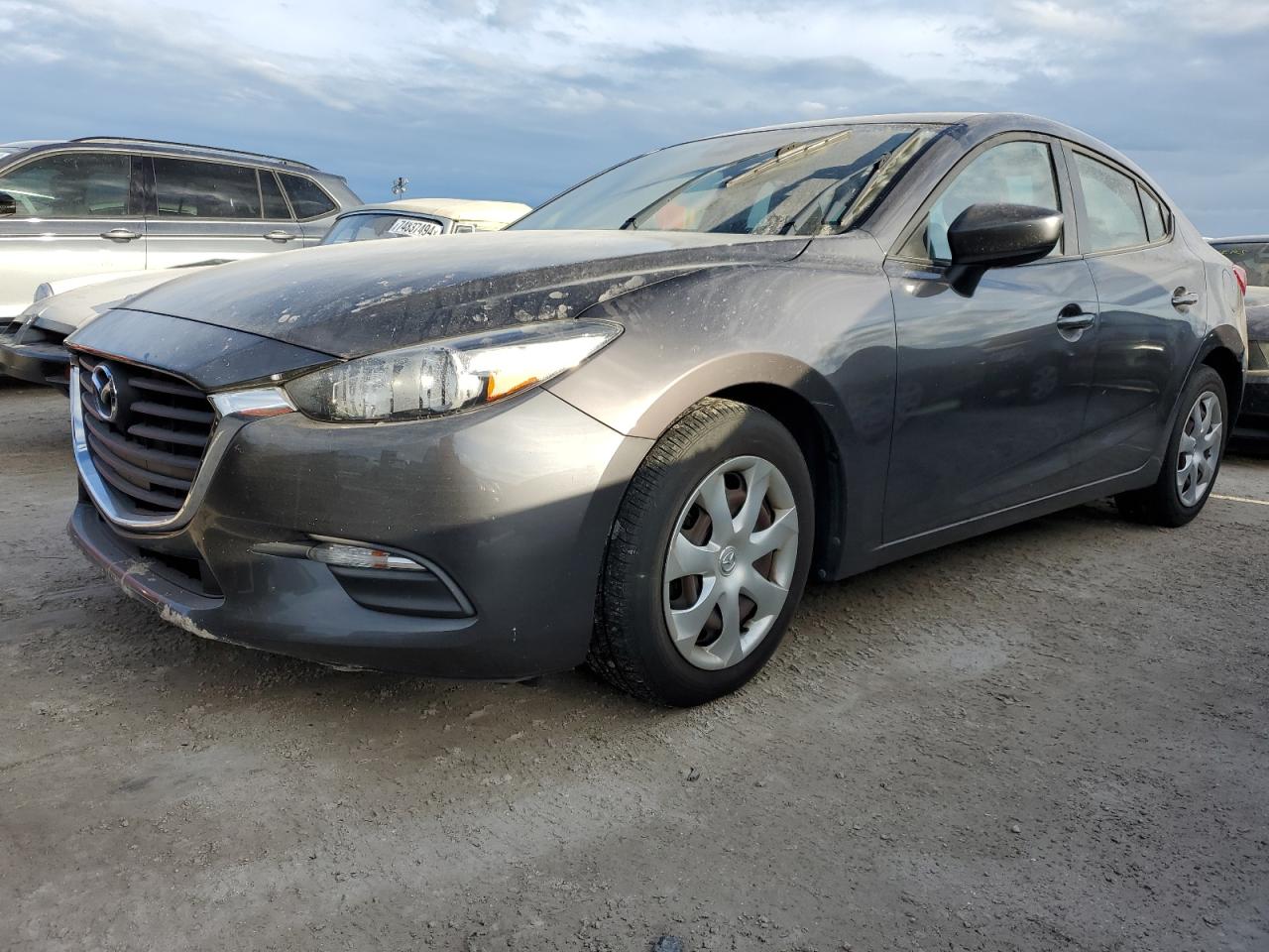 3MZBN1U79JM221597 2018 MAZDA 3 - Image 1