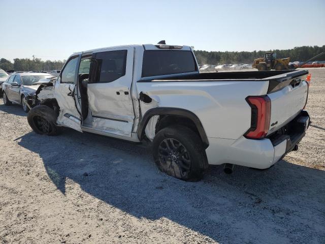  TOYOTA TUNDRA 2023 Белы