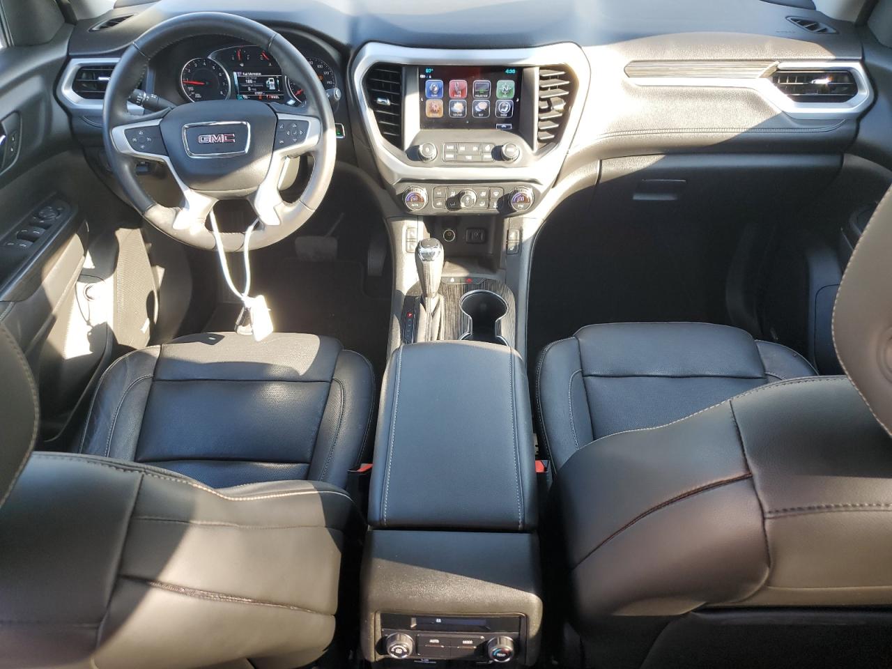 2017 GMC Acadia - Image 8