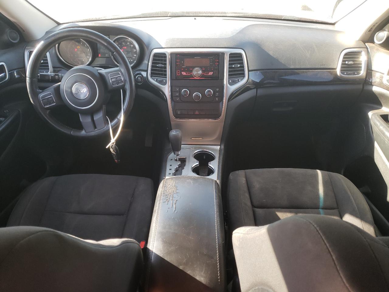 2012 Jeep Grand Cherokee - Image 8