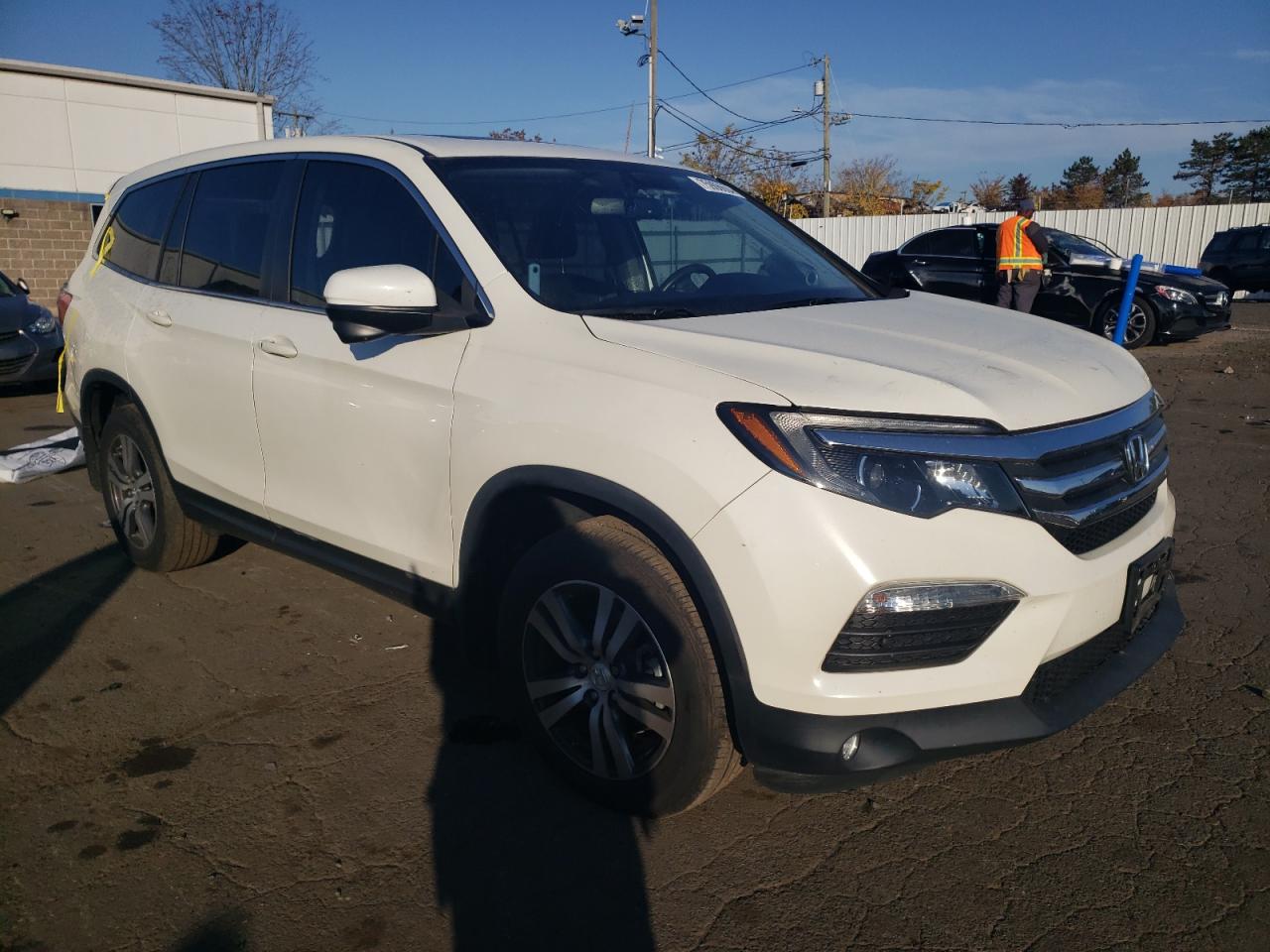 2018 Honda Pilot - Image 4