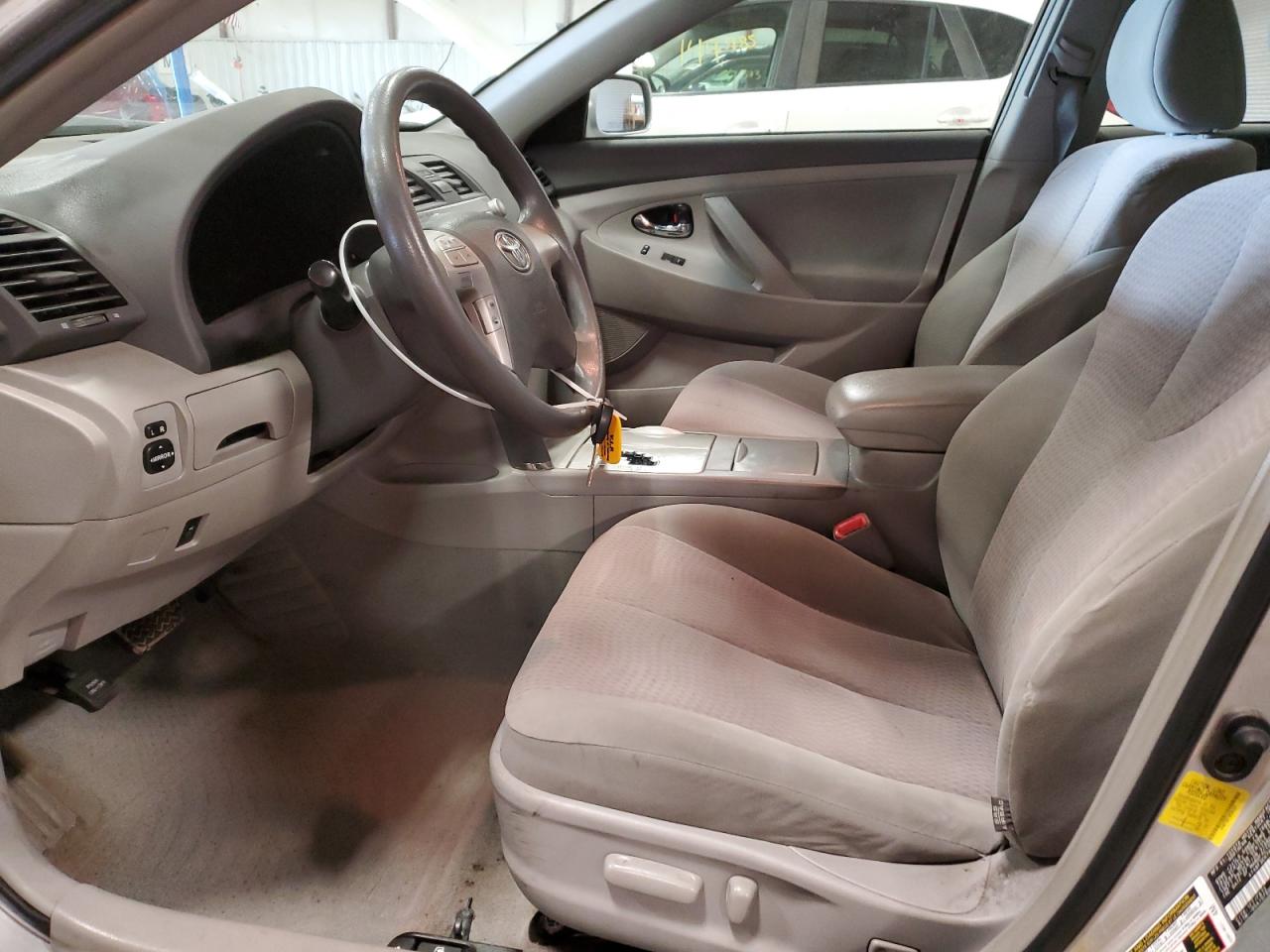 2011 Toyota Camry - Image 7