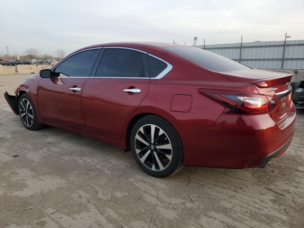 VIN 1N4AL3AP0JC139303 2018 NISSAN ALTIMA no.2